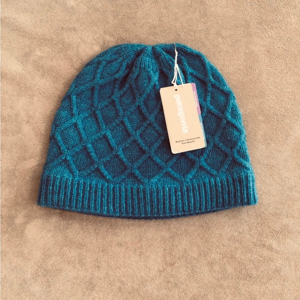 Patagonia Women's Honeycomb Knit Beanie - Picture 2 of 6